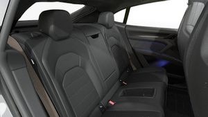 Vista dell'interno di Cayenne Turbo Coupé Electric