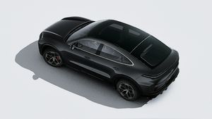 Vista esterna di Cayenne Turbo Coupé Electric dall'alto