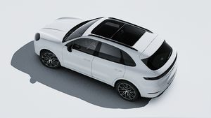 Exterior view of Cayenne Black Edition seen from above