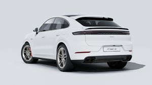 Exterior view of Cayenne Turbo E-Hybrid Coupé showing the back and left side of the car