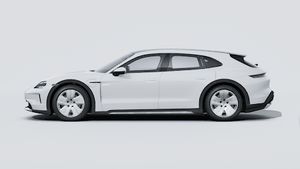 Exterior view of Taycan 4 Cross Turismo showing the left side of the car