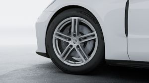 Exterior view of Panamera 4