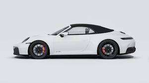 車体左側を示す 911 Carrera GTS Cabriolet の外観