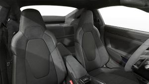 の前席を示す内観図 911 Carrera 4 GTS