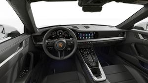 のステアリングホイールとダッシュボードを示す室内図。 911 Carrera 4S Cabriolet