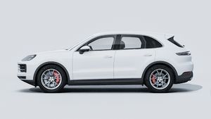 車体左側を示す Cayenne S の外観
