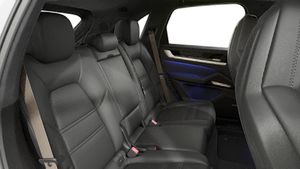 Cayenne Turbo E-Hybrid のインテリア