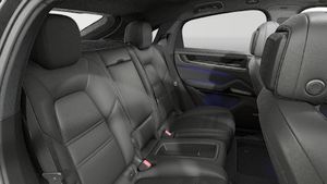 Cayenne Coupé Black Edition のインテリア