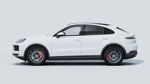 Exterior view of Cayenne S E-Hybrid Coupé showing the left side of the car