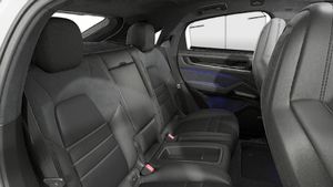 Interior view of Cayenne GTS Coupé