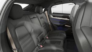 Interior view of Cayenne Turbo E-Hybrid Coupé