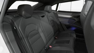 Interior view of Cayenne S Coupé Electric