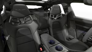 Interior view showing the front seats of Taycan Turbo GT