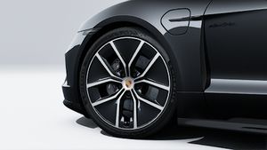 Exterior view of Taycan 4 Black Edition
