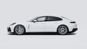 Exterior view of Panamera 4 showing the left side of the car