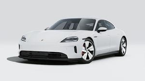 Внешний вид Taycan 4S с изображением передней и левой части автомобиля