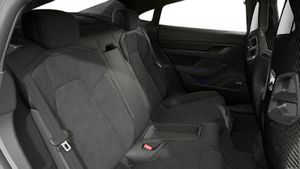 Вид изнутри Taycan Turbo GT