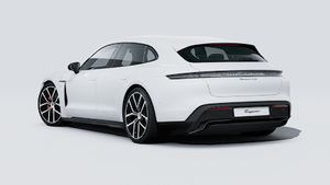 Внешний вид Taycan 4S Sport Turismo Black Edition с изображением задней и левой части автомобиля