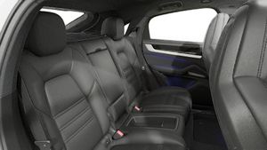 Interior view of Cayenne S E-Hybrid Coupé