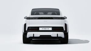 Exterior view of Cayenne Turbo Coupé Electric showing the rear of the car