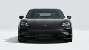 Išorinis Taycan 4S Sport Turismo Black Edition vaizdas, rodantis automobilio priekį