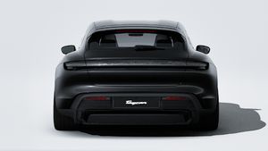 Išorinis Taycan 4S Sport Turismo Black Edition vaizdas, rodantis automobilio galą