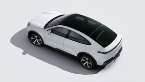 Außenansicht von Cayenne S Coupé Electric von oben gesehen