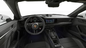 Skats no salona, kurā redzams stūres rats un instrumentu panelis 911 Carrera GTS Cabriolet