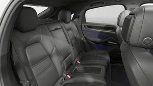 Vue intérieure du Cayenne Coupé Black Edition