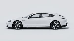 Внешний вид Taycan Sport Turismo Black Edition с левой стороны автомобиля
