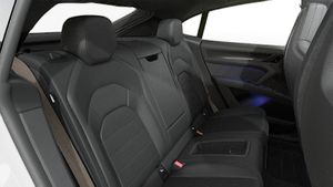 Внатрешен преглед од Cayenne Turbo Coupé Electric