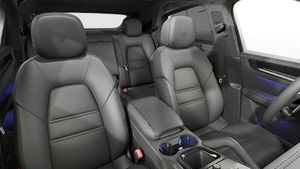 Interior view showing the front seats of Cayenne Coupé Black Edition