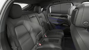 Interior view of Cayenne Coupé Black Edition