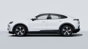 Exterior view of Cayenne S Coupé Electric showing the left side of the car