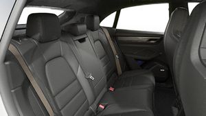 Interior view of Macan Turbo