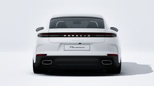 Exterior view of Panamera 4 E-Hybrid showing the rear of the car