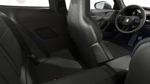 Vista interior de los asientos traseros del 911 Carrera T