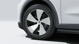 Exterior view of Cayenne Coupé Electric