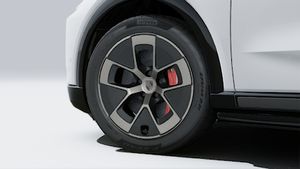 Exterior view of Cayenne Turbo Coupé Electric