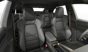 Interior view showing the front seats of Macan Turbo