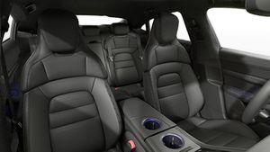 Interior view showing the front seats of Taycan 4
