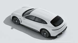 Exterior view of Taycan 4 Cross Turismo seen from above