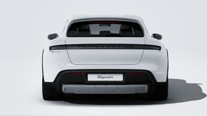 Exterior view of Taycan 4 Cross Turismo showing the rear of the car