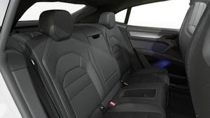 Binnenaanzicht van Cayenne Coupé Electric