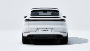 Utvendig visning av Cayenne Turbo E-Hybrid Coupé som viser baksiden av bilen