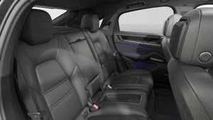 Innvendig visning av Cayenne S E-Hybrid Coupé Black Edition