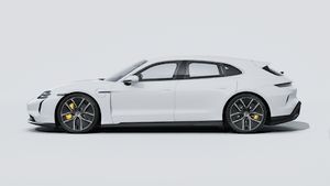 Utvendig visning av Taycan Turbo S Sport Turismo som viser venstre side av bilen