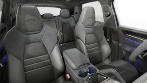 Interior view showing the front seats of Cayenne GTS