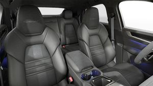Interior view showing the front seats of Cayenne Turbo GT