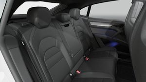 Interior view of Cayenne S Coupé Electric